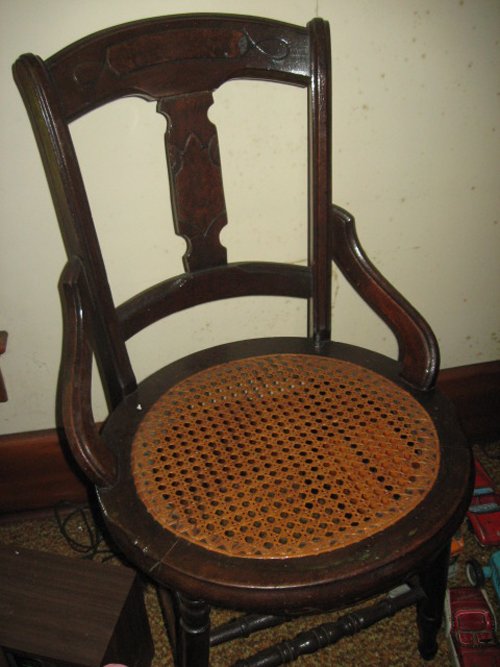 Property photo 160 - Major Antique & Collectibles Auction